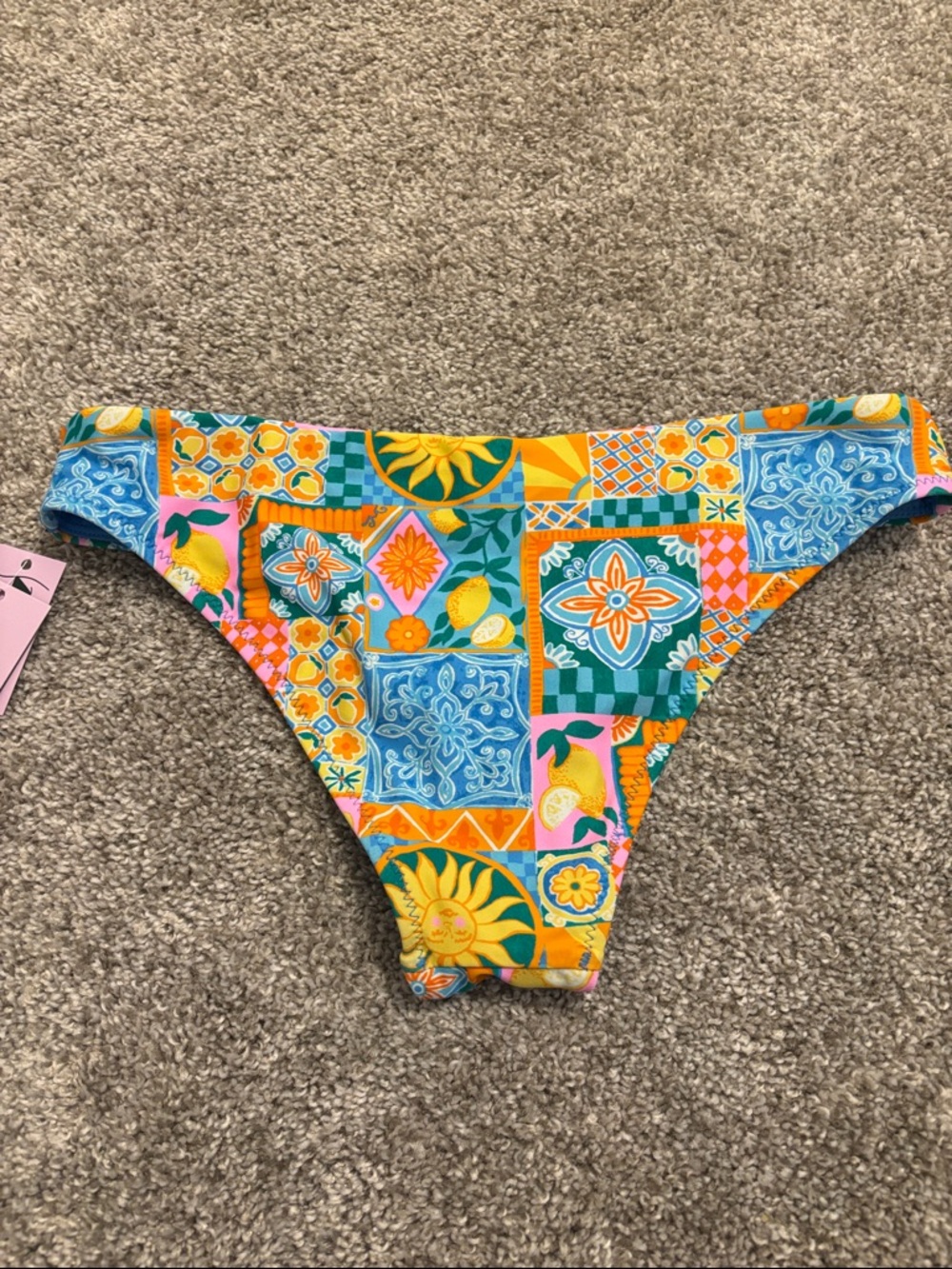 Colorful Tile Print Bikini Set - Picture 4 of 4